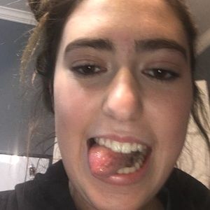 Meet your Posher, Navid